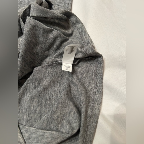 Athleta Industry Turtleneck Dress Size Large Heather Gray NWT - Picture 9 of 12